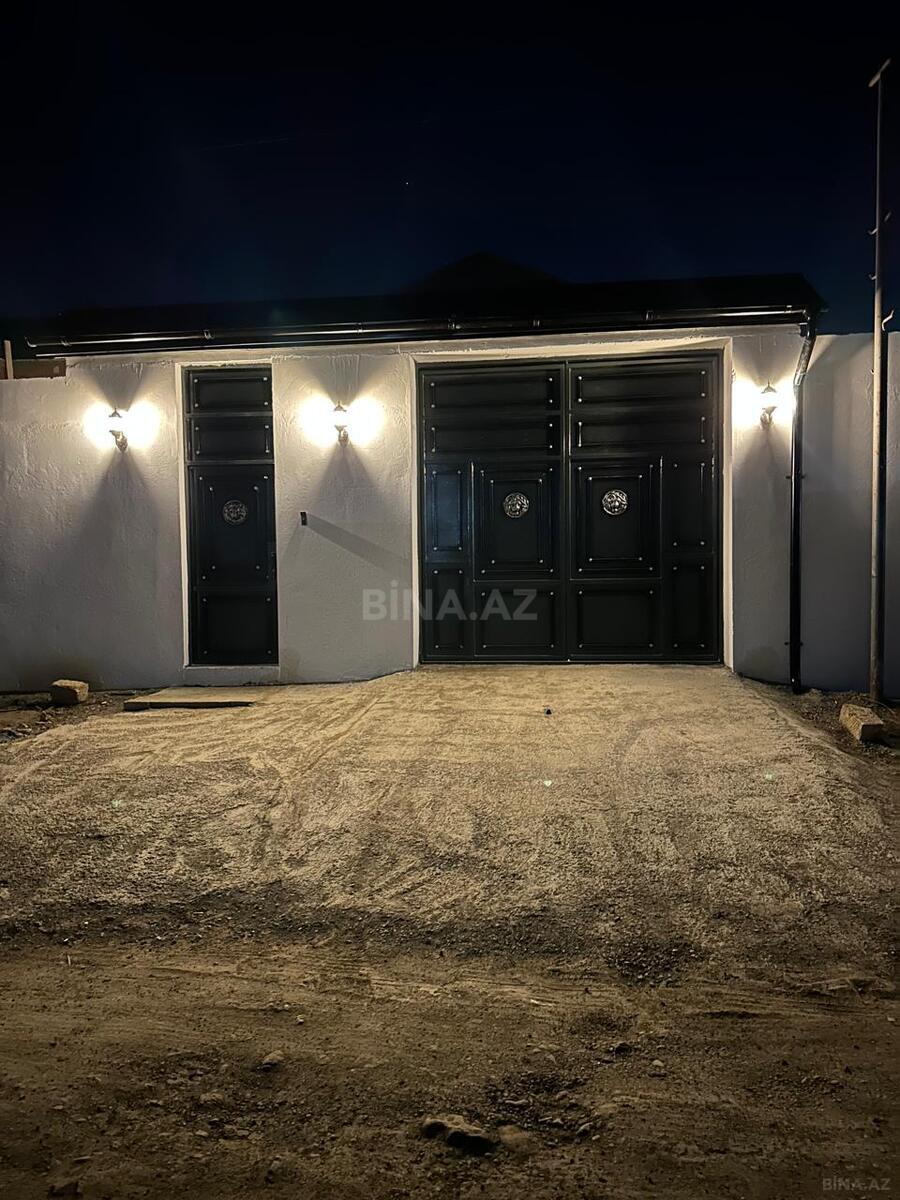 4 otaqlı Həyət evi/Bağ evi, Saray q., Bakı