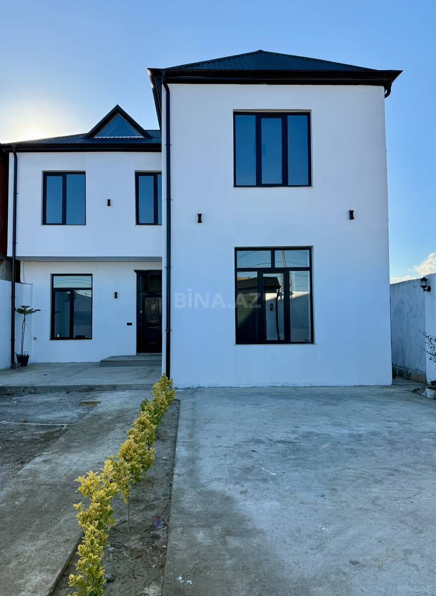 4 otaqlı Həyət evi/Bağ evi, Saray q., Bakı