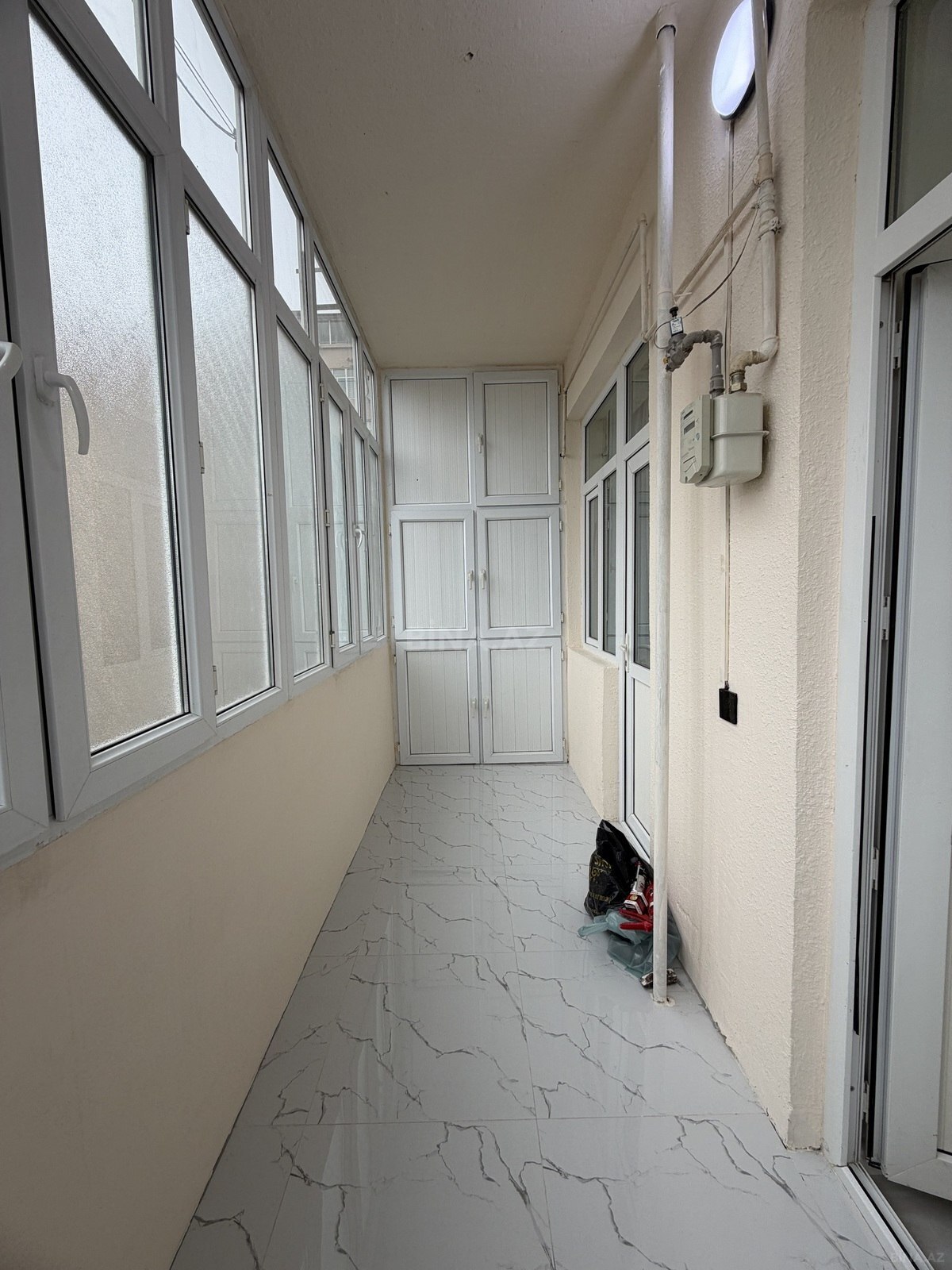 3 otaqlı Yeni tikili, İnşaatçılar m., Bakı