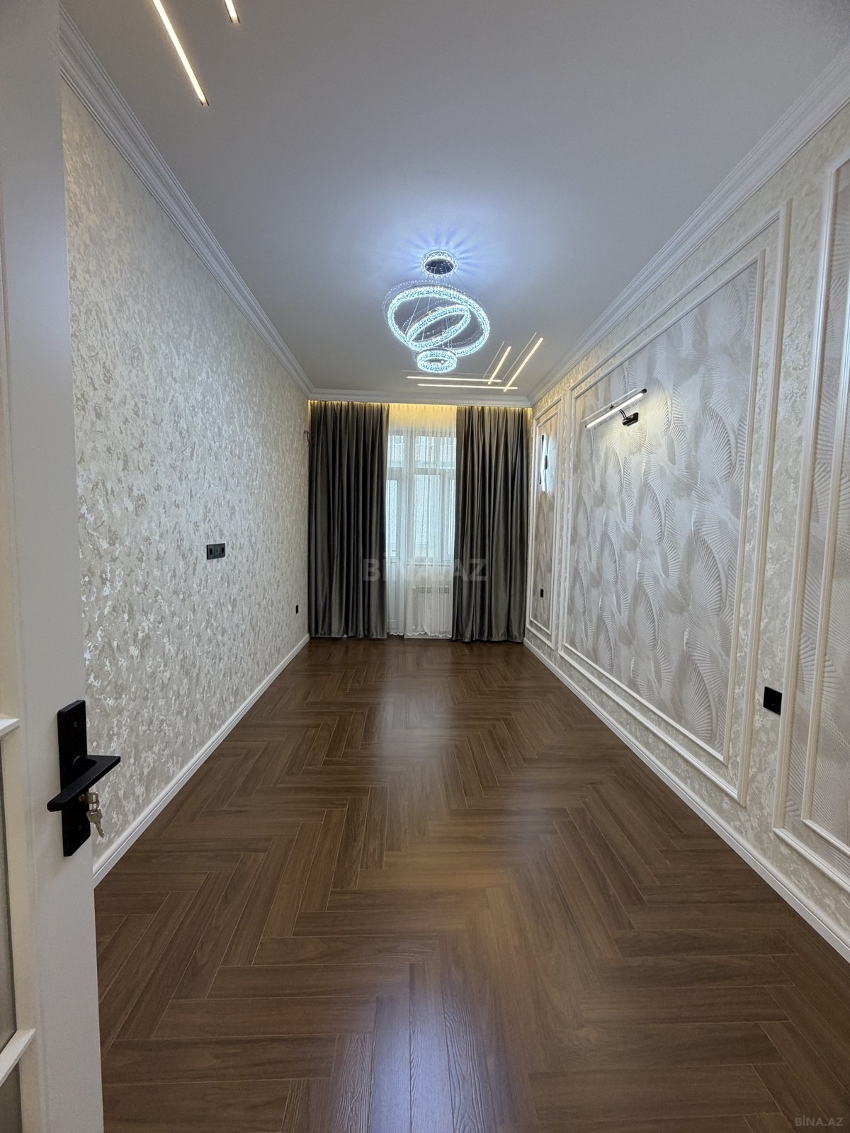 3 otaqlı Yeni tikili, İnşaatçılar m., Bakı