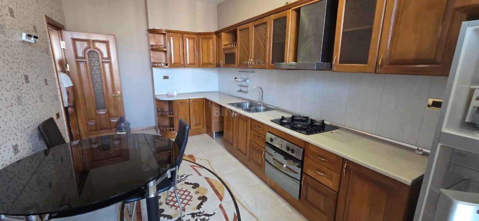 4 otaqlı Yeni tikili, 28 May m., Bakı