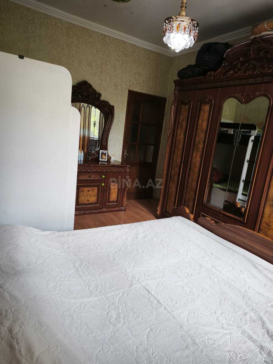 2 otaqlı Köhnə tikili, Neftçilər m., Bakı