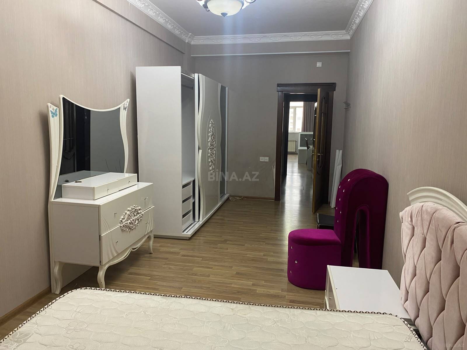 3 otaqlı Yeni tikili, 6-cı mikrorayon q., Bakı