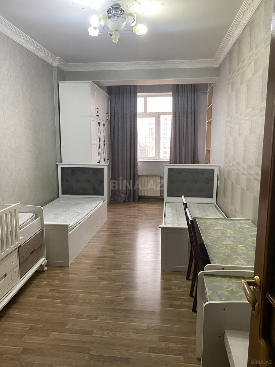 3 otaqlı Yeni tikili, 6-cı mikrorayon q., Bakı