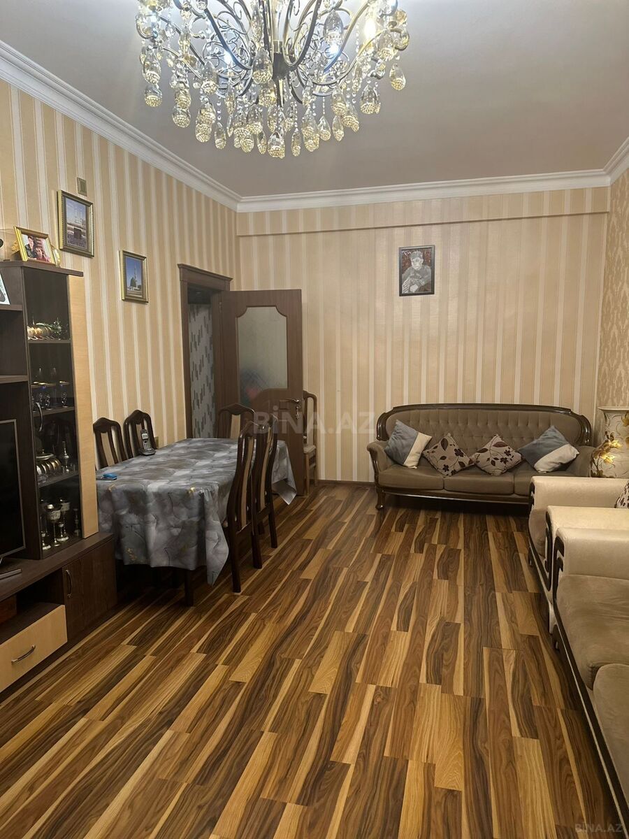 3 otaqlı Yeni tikili, Badamdar q., Bakı