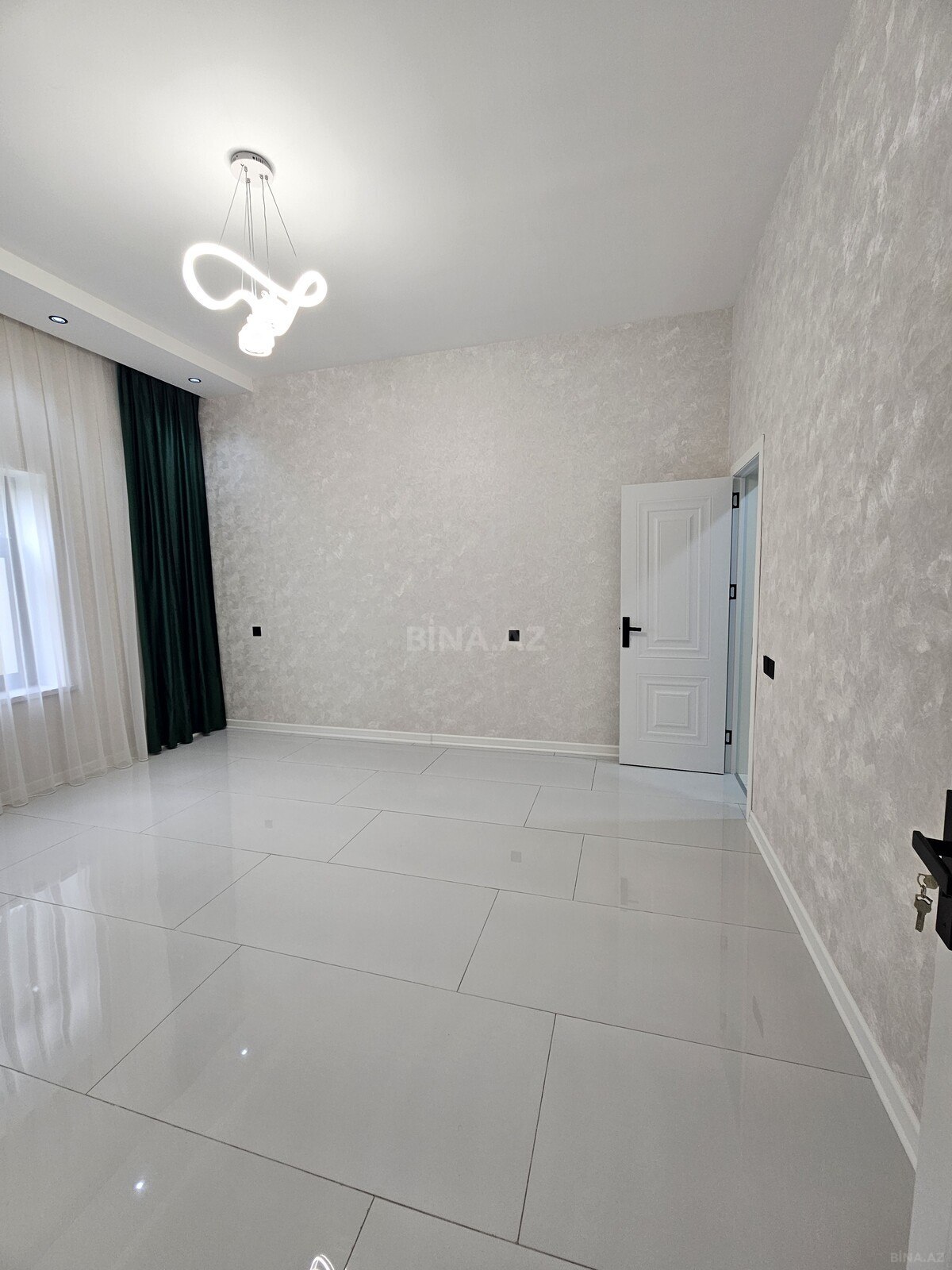 4 otaqlı Həyət evi/Bağ evi, Şüvəlan q., Bakı