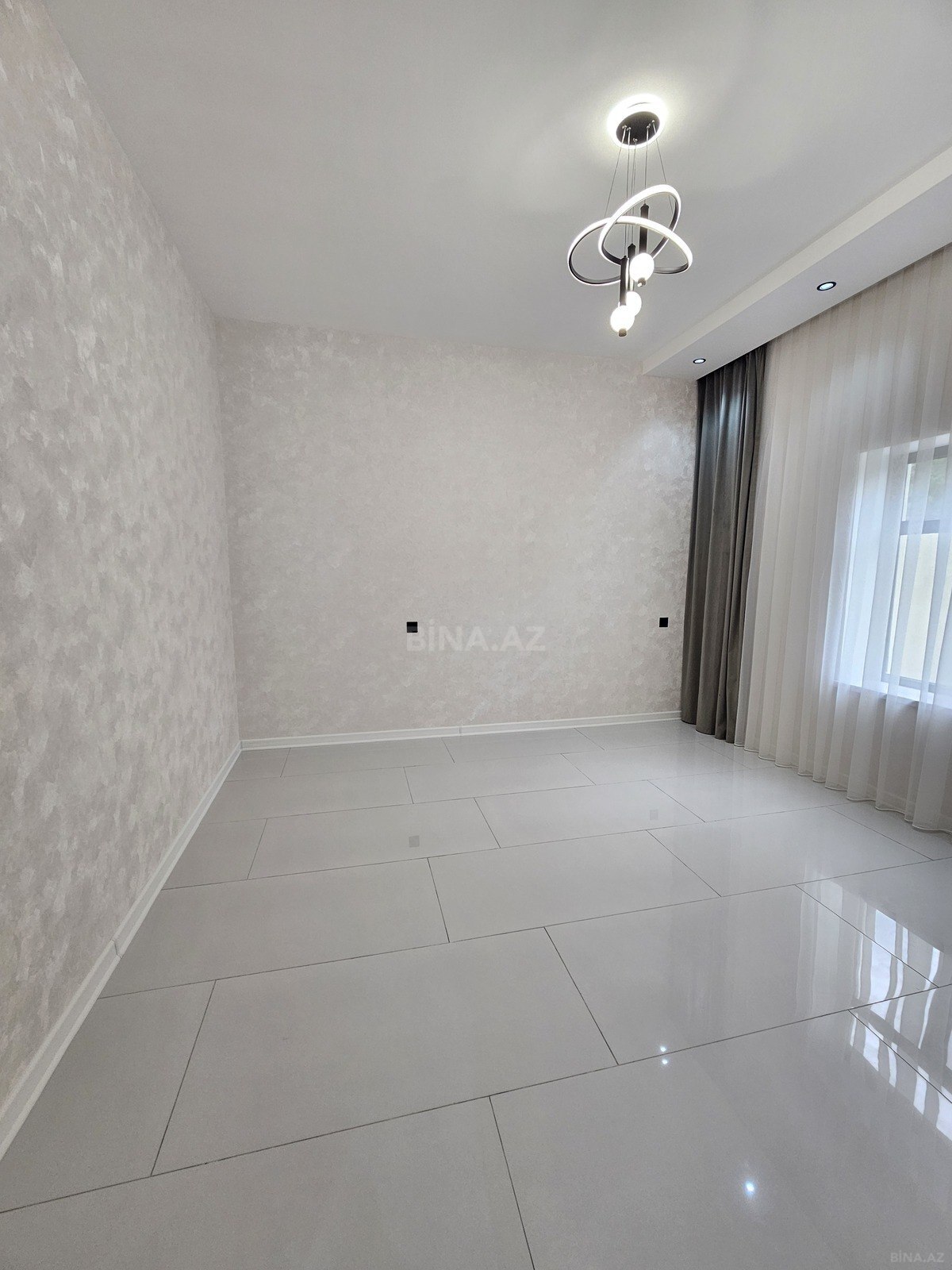 4 otaqlı Həyət evi/Bağ evi, Şüvəlan q., Bakı