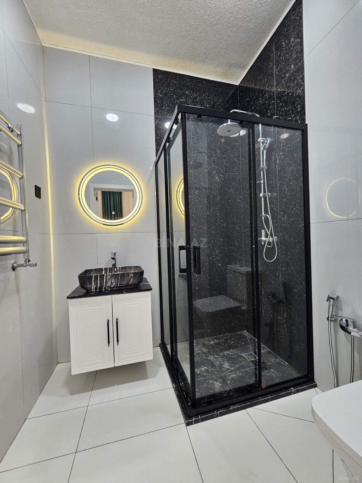 4 otaqlı Həyət evi/Bağ evi, Şüvəlan q., Bakı