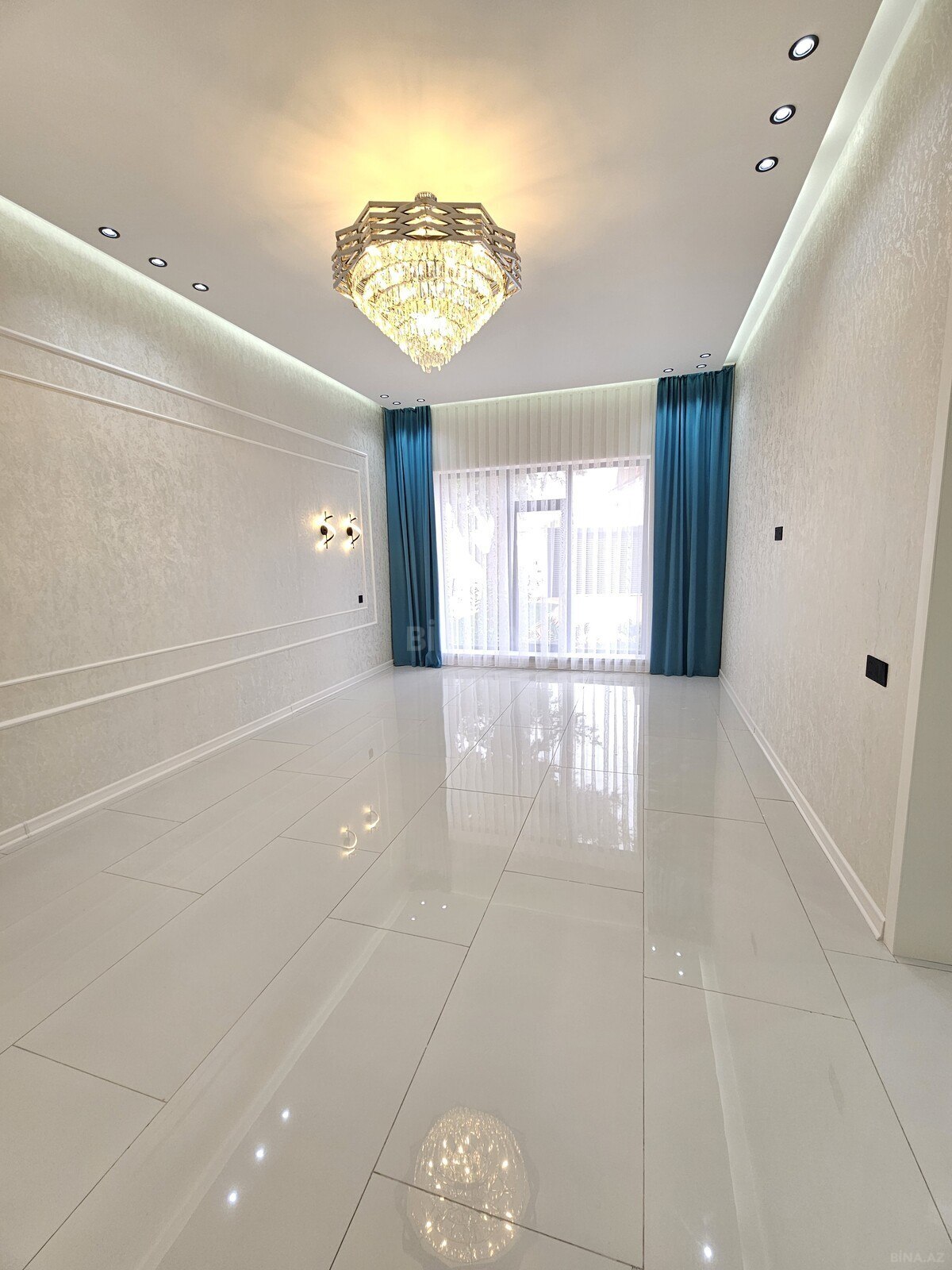 4 otaqlı Həyət evi/Bağ evi, Şüvəlan q., Bakı