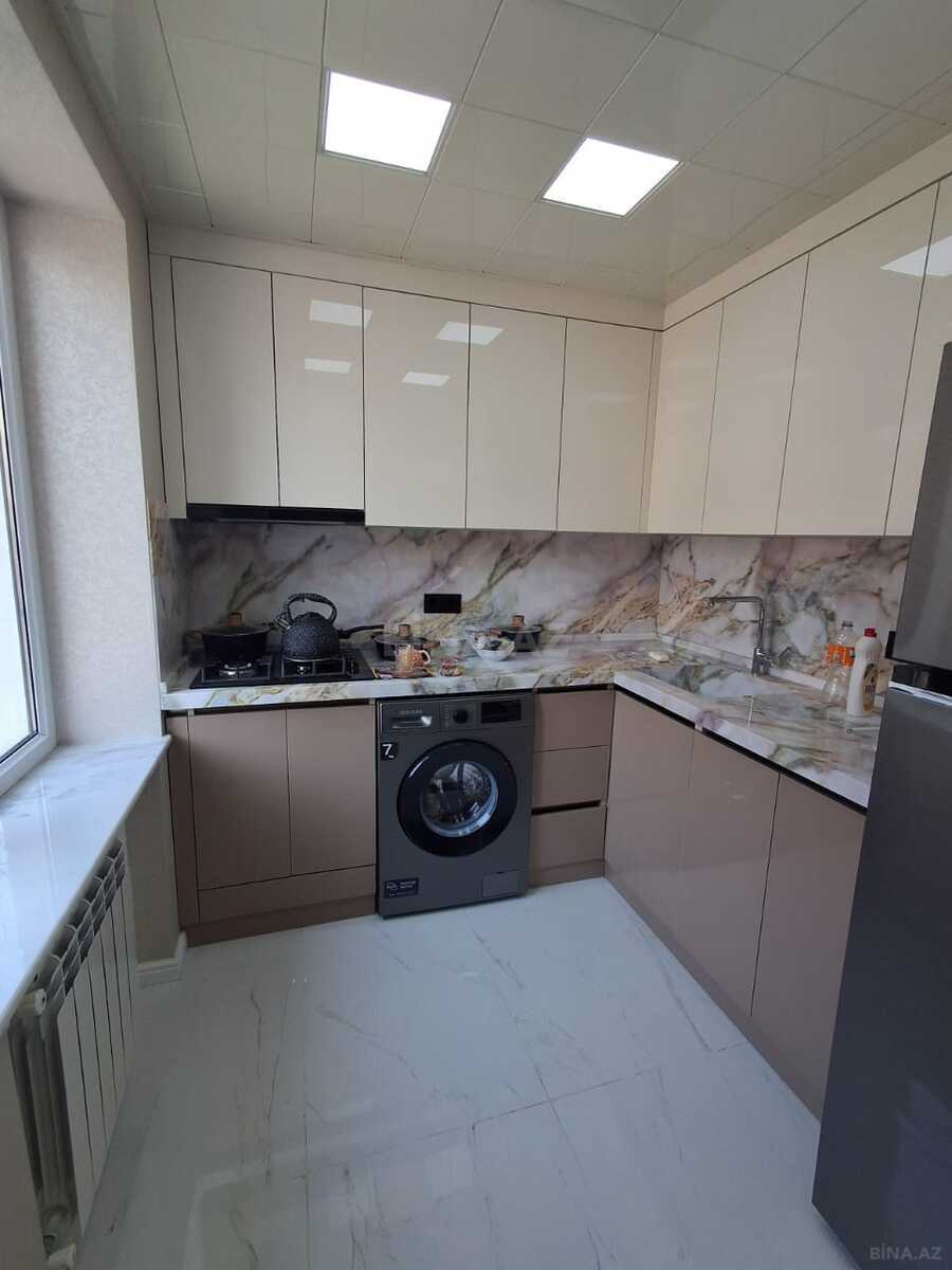 2 otaqlı Köhnə tikili, Elmlər Akademiyası m., Bakı