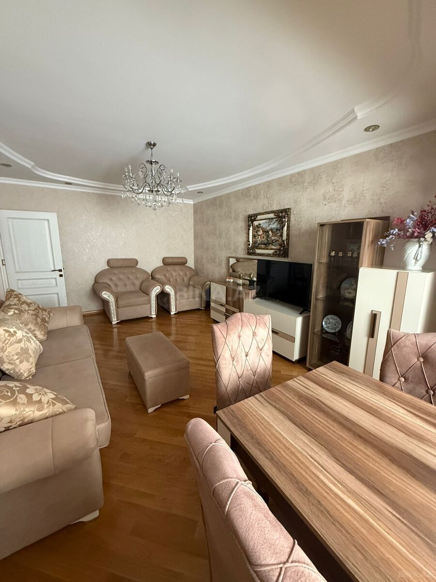 3 otaqlı Köhnə tikili, Yasamal r., Bakı