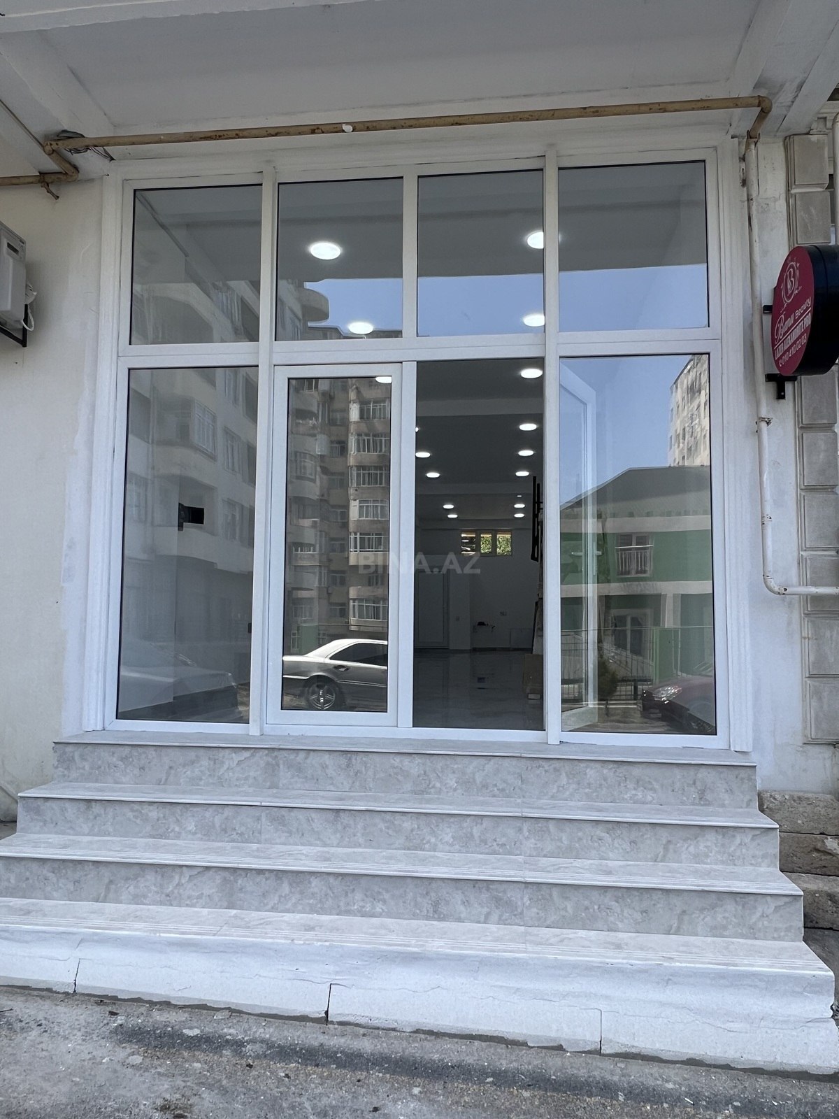 Obyekt İnşaatçılar m., Bakı