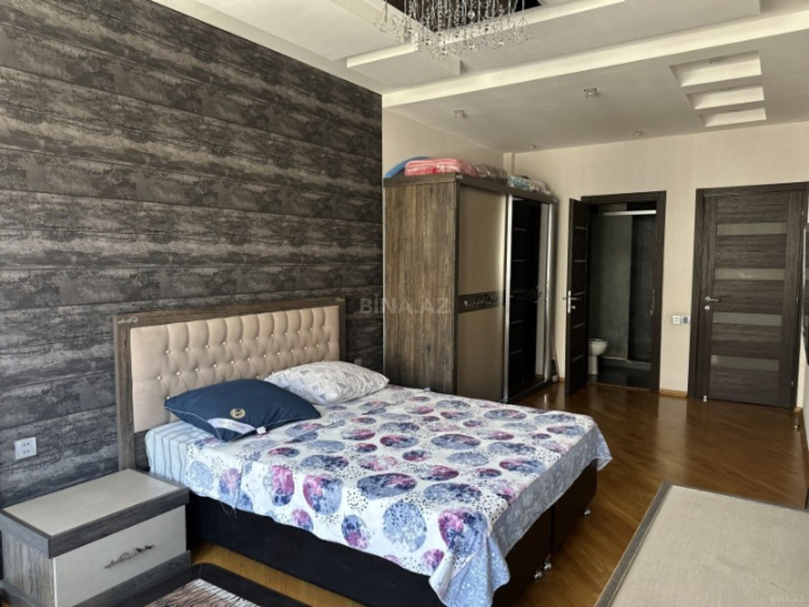 3 otaqlı Yeni tikili, Şah İsmayıl Xətai m., Bakı