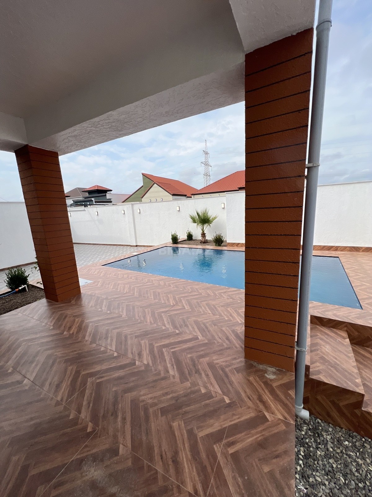 4 otaqlı Həyət evi/Bağ evi, Şüvəlan q., Bakı
