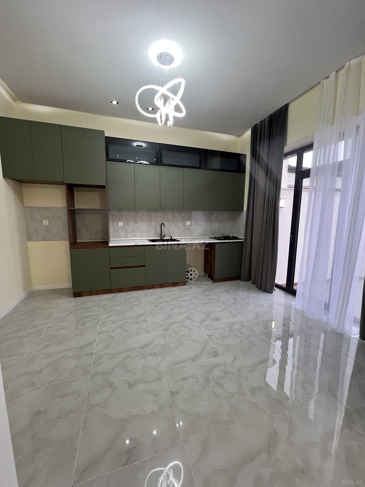 4 otaqlı Həyət evi/Bağ evi, Şüvəlan q., Bakı