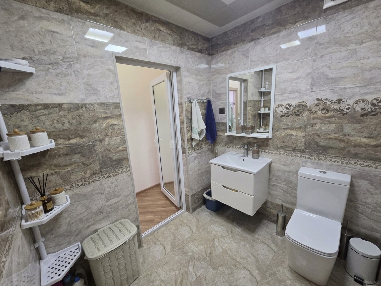3 otaqlı Yeni tikili, Neftçilər m., Bakı