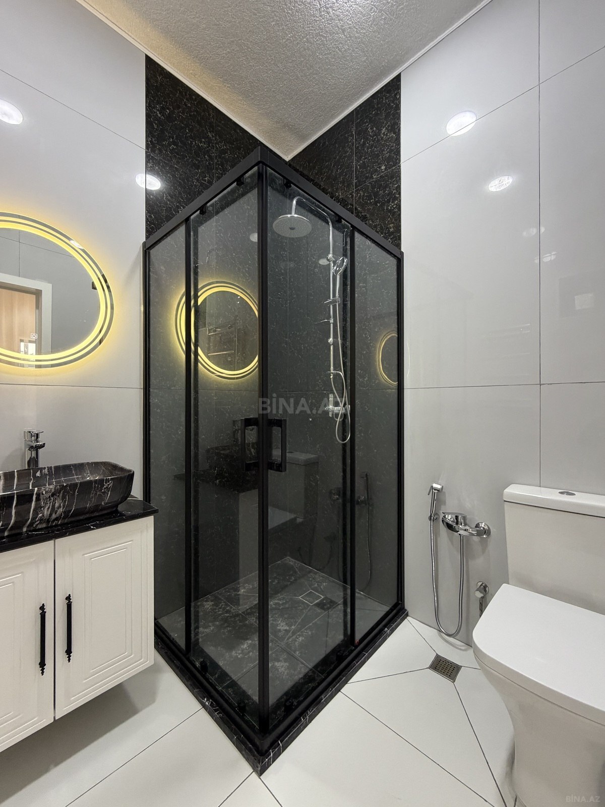 4 otaqlı Həyət evi/Bağ evi, Şüvəlan q., Bakı