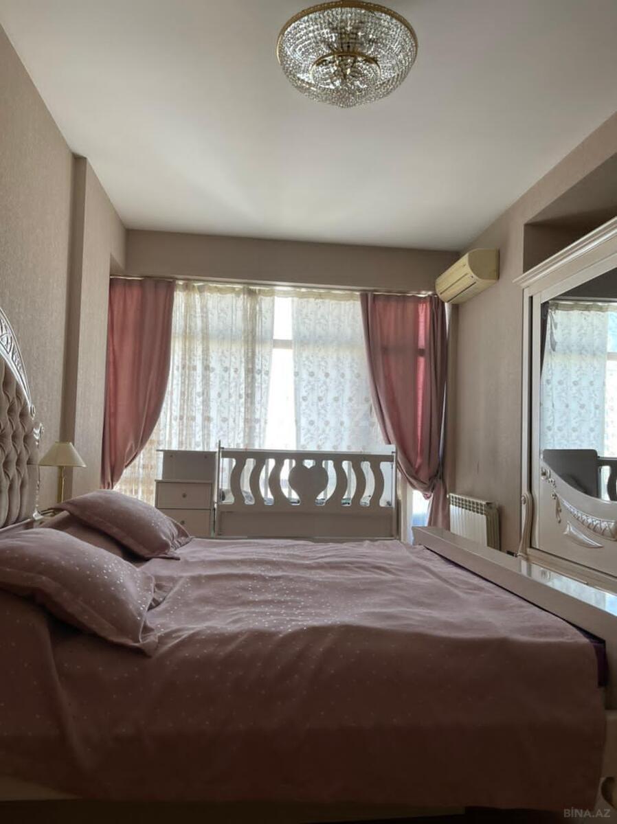 4 otaqlı Yeni tikili, 28 May m., Bakı