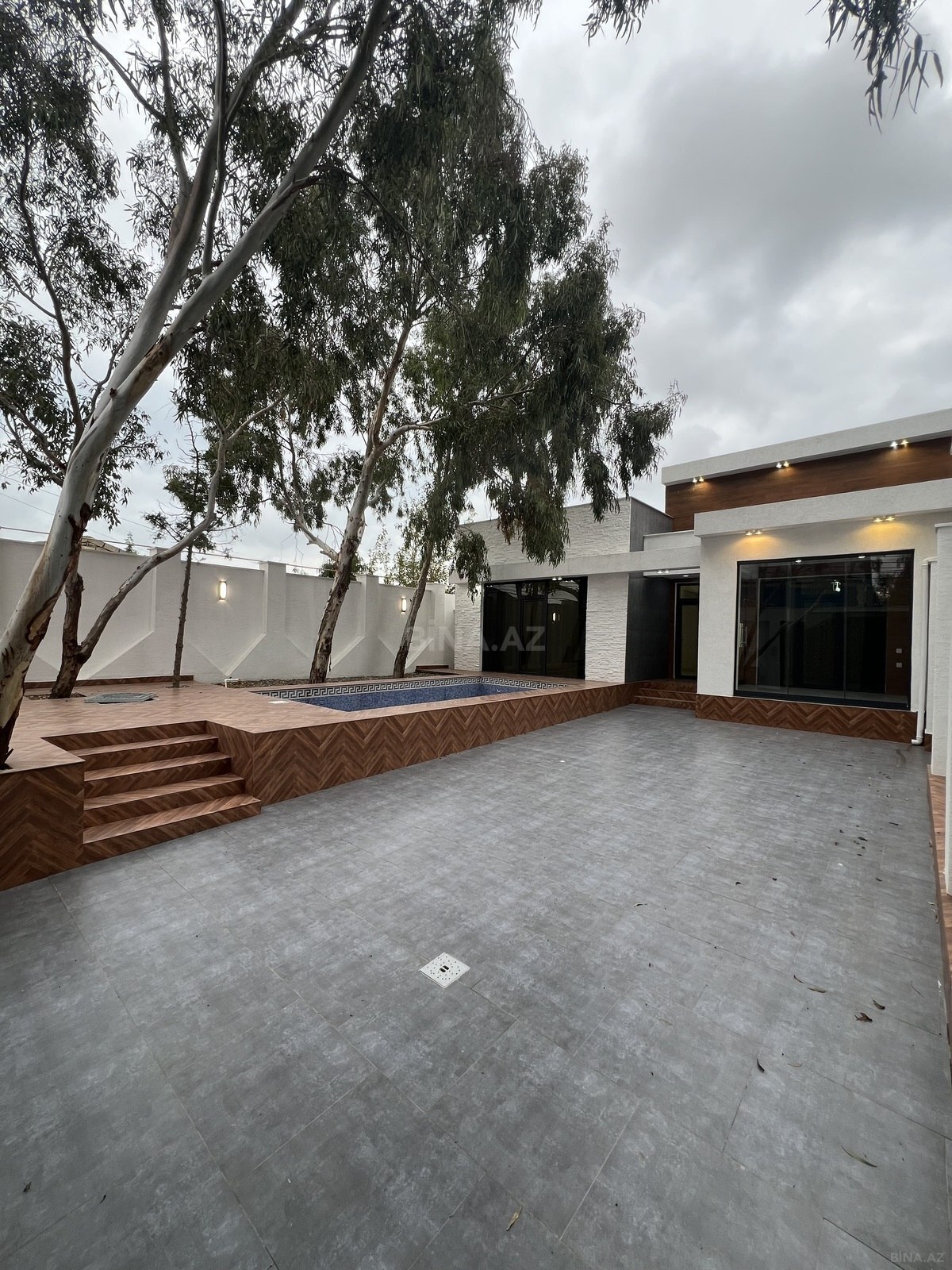 4 otaqlı Həyət evi/Bağ evi, Şüvəlan q., Bakı