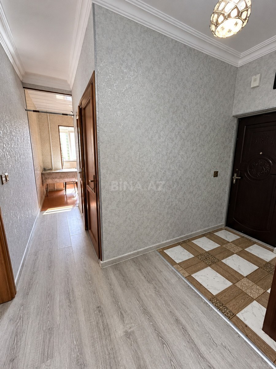 3 otaqlı Köhnə tikili, Xətai r., Bakı