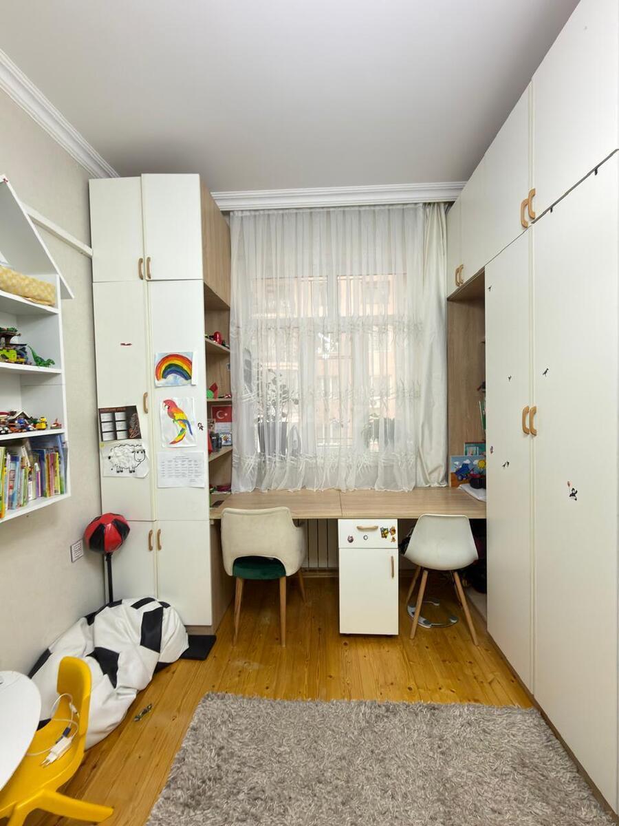 2 otaqlı Yeni tikili, İnşaatçılar m., Bakı