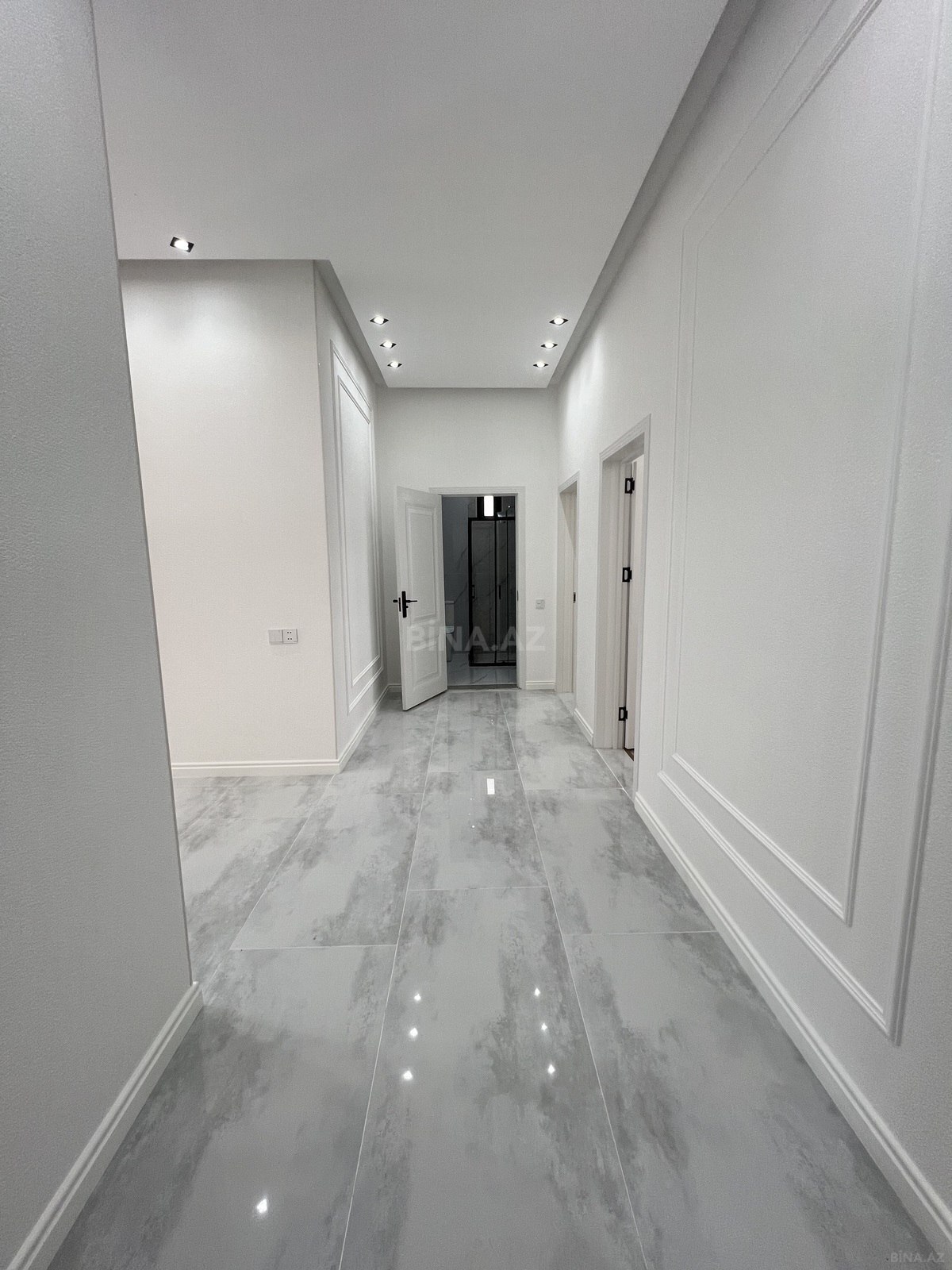 4 otaqlı Həyət evi/Bağ evi, Şüvəlan q., Bakı
