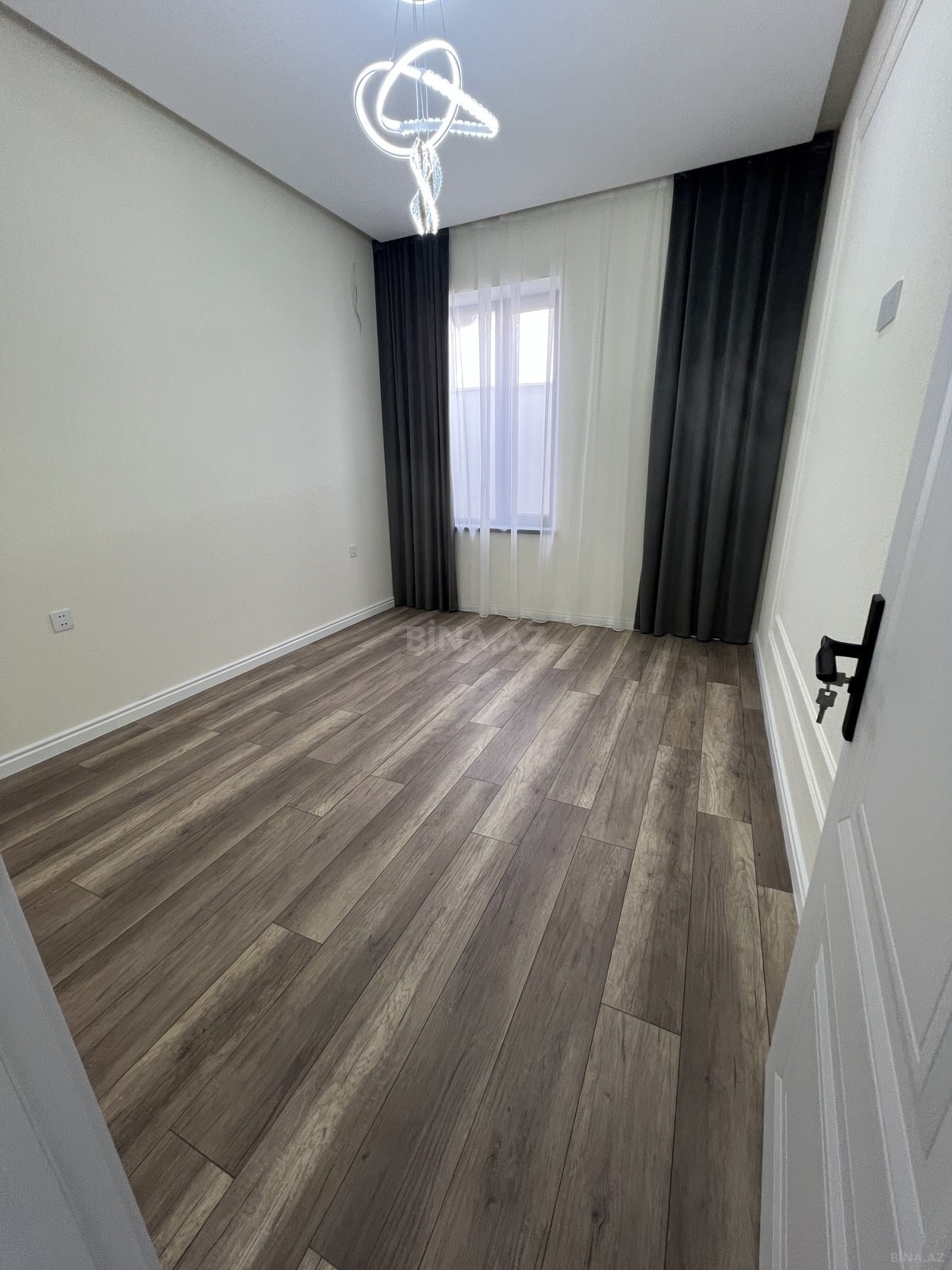 4 otaqlı Həyət evi/Bağ evi, Şüvəlan q., Bakı