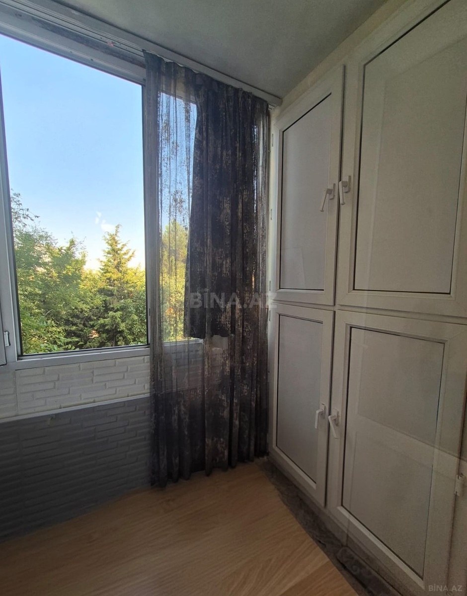 2 otaqlı Köhnə tikili, Elmlər Akademiyası m., Bakı