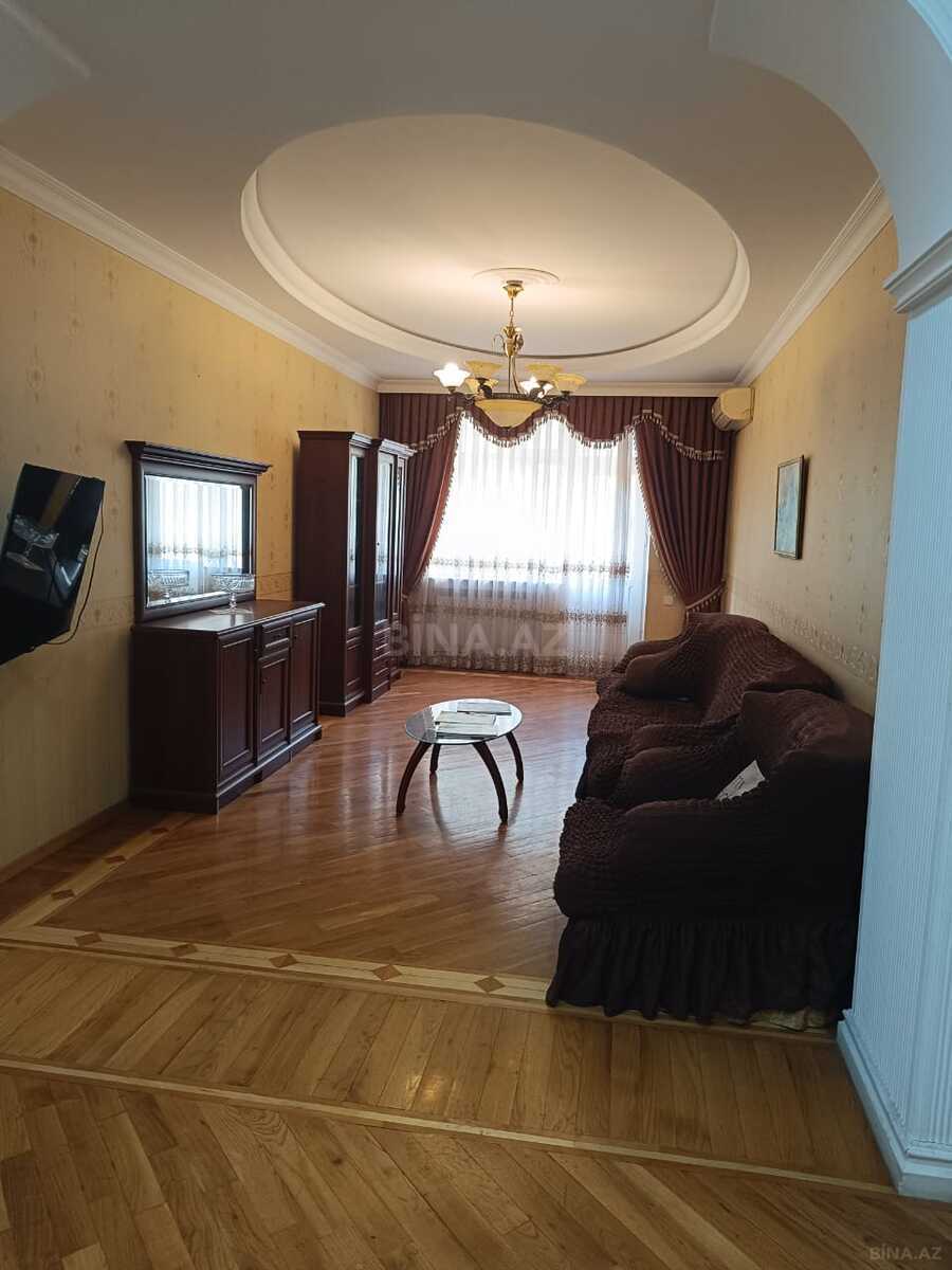 3 otaqlı Yeni tikili, Nizami m., Bakı