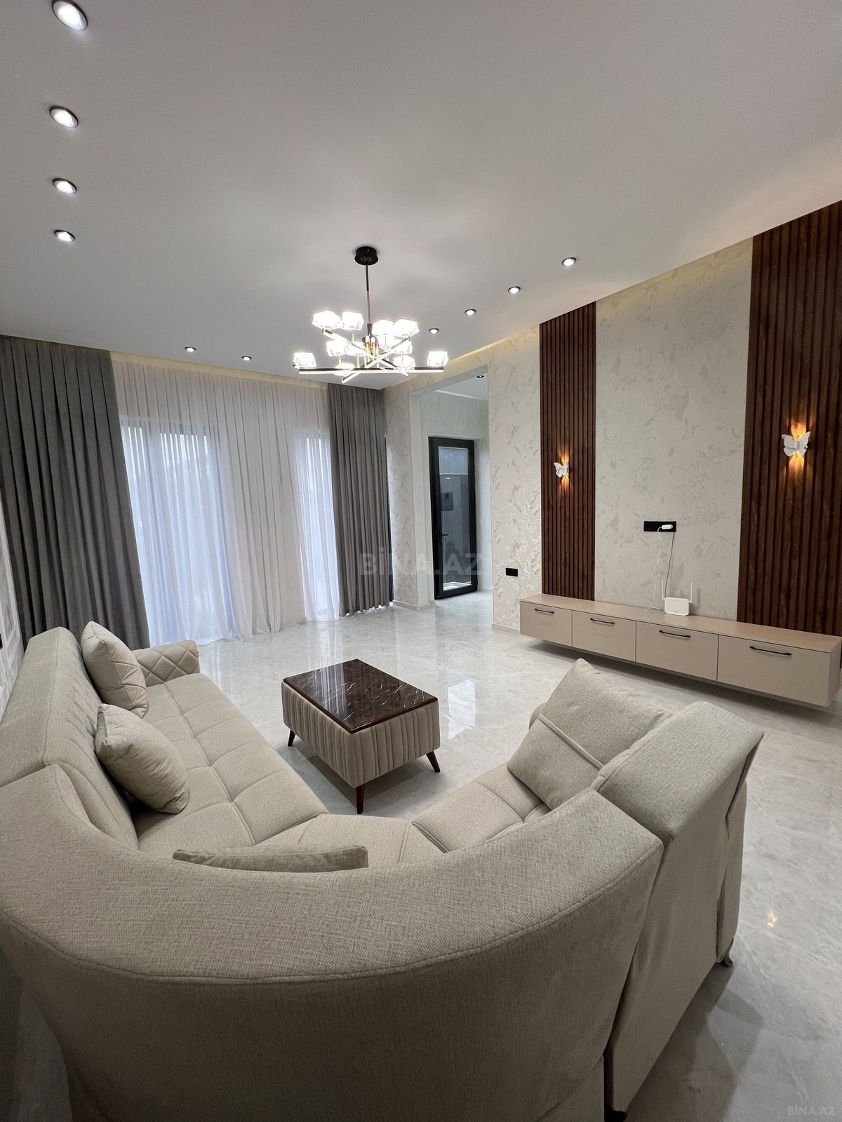 4 otaqlı Həyət evi/Bağ evi, Şüvəlan q., Bakı