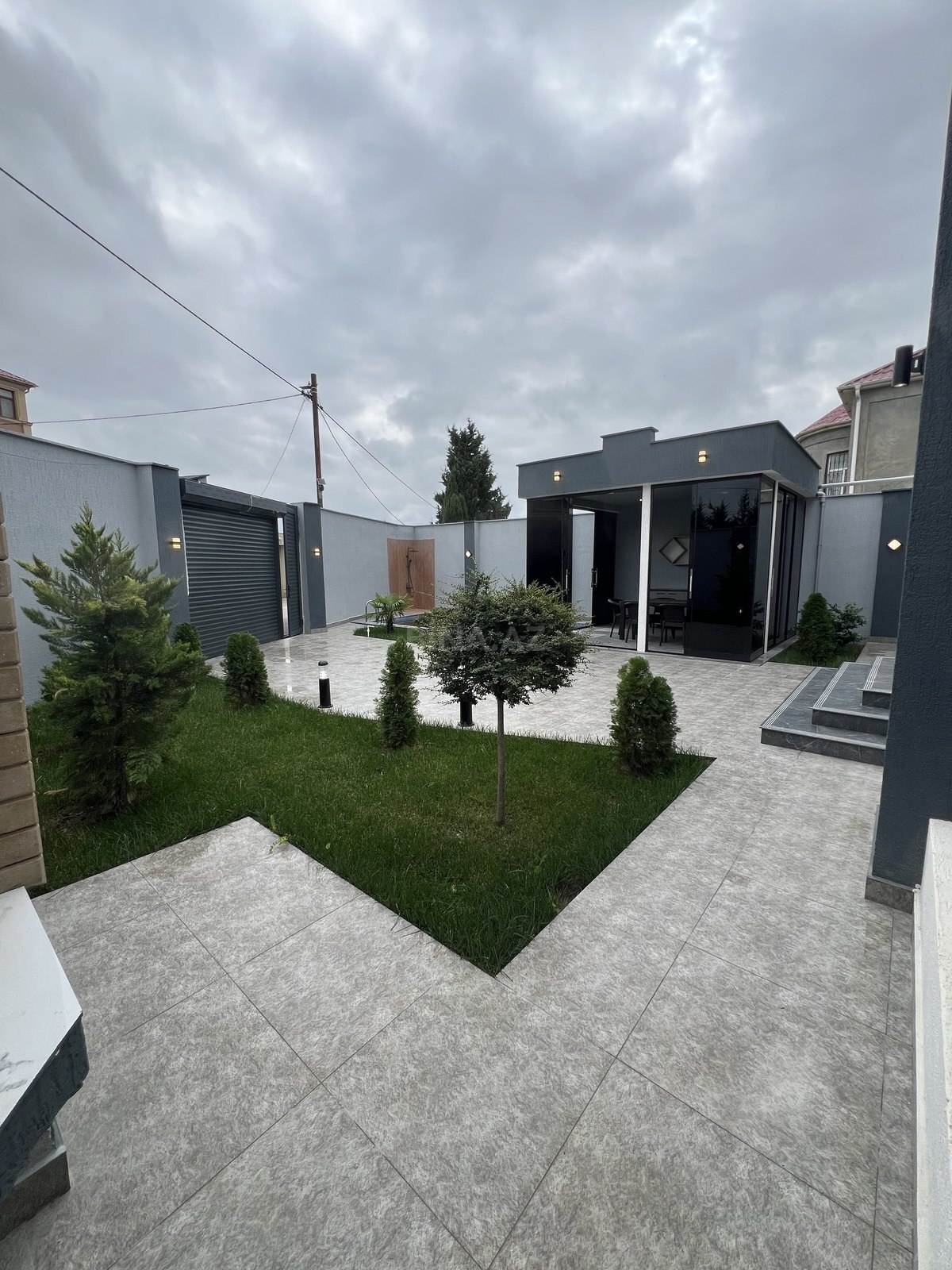 4 otaqlı Həyət evi/Bağ evi, Şüvəlan q., Bakı