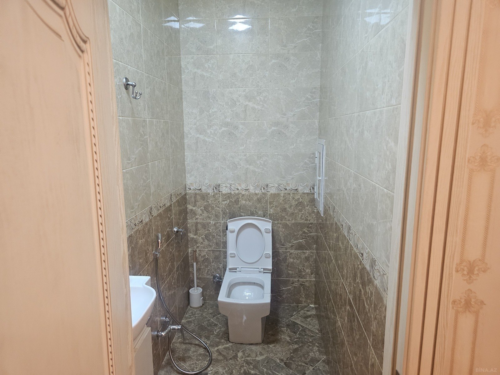 3 otaqlı Yeni tikili, 8 Noyabr m., Bakı