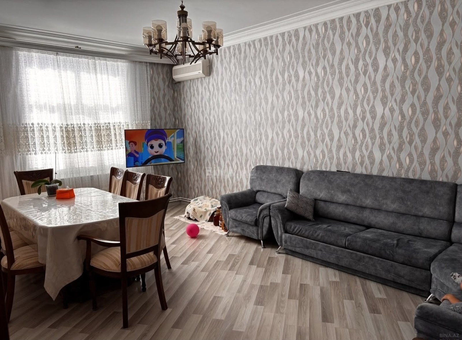 4 otaqlı Yeni tikili, Xalqlar Dostluğu m., Bakı