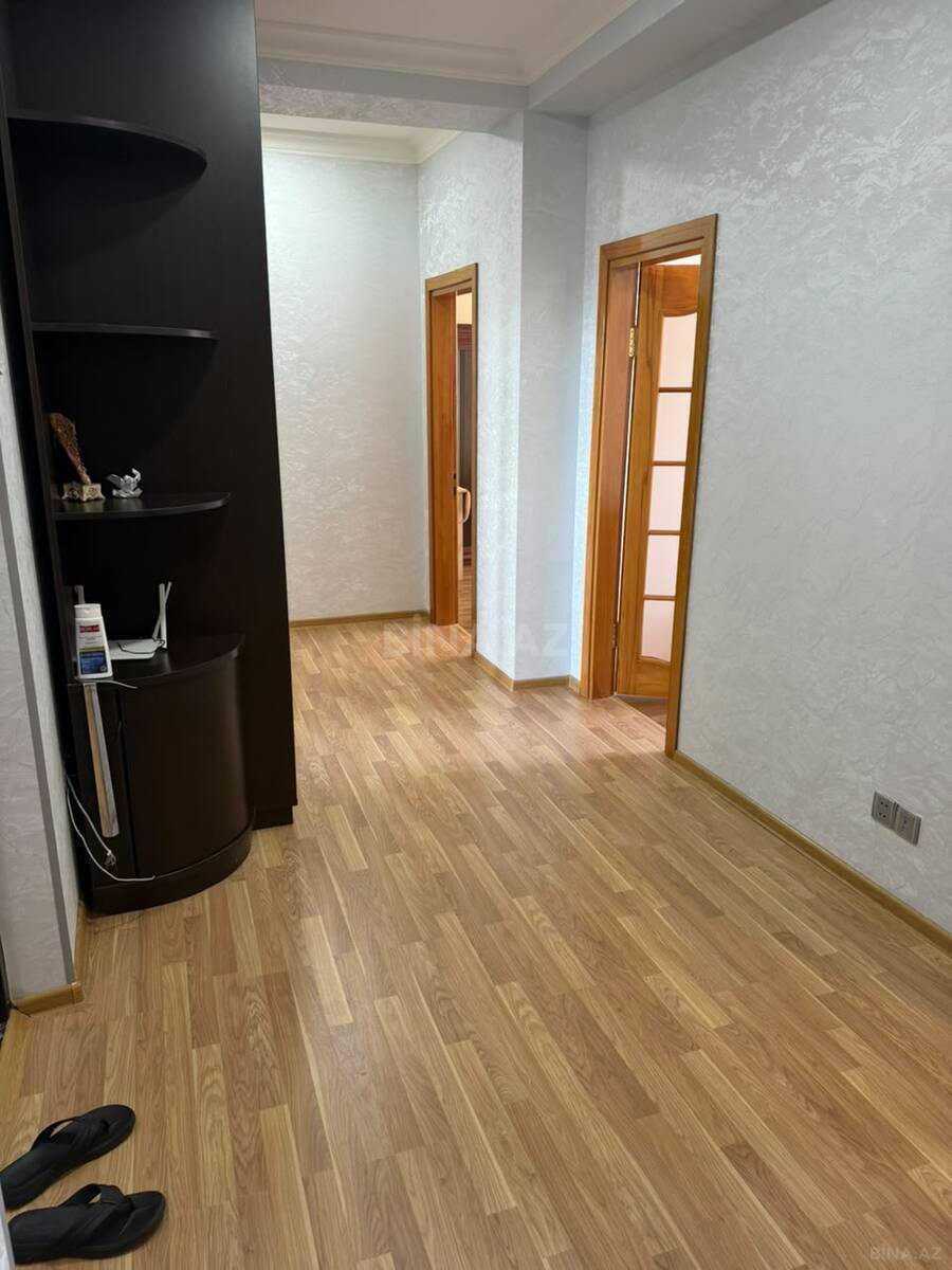 3 otaqlı Yeni tikili, İnşaatçılar m., Bakı