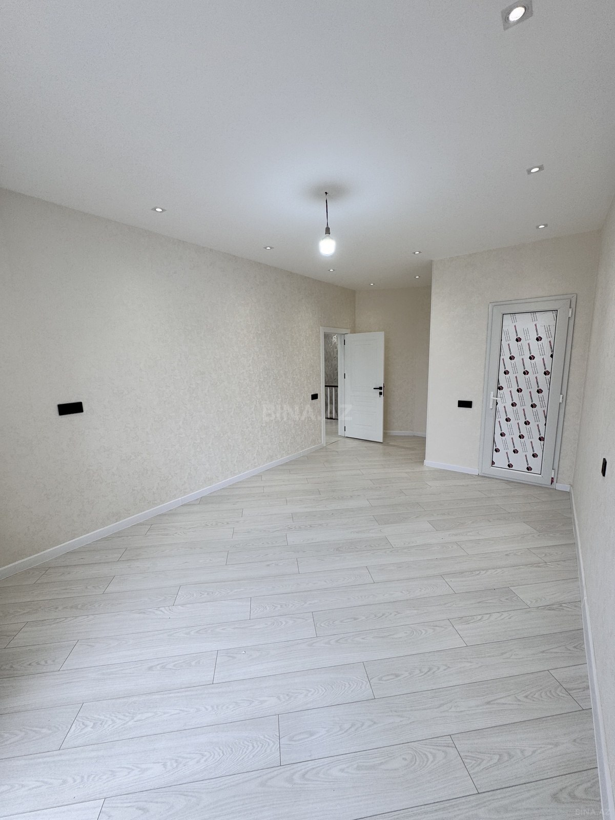 5 otaqlı Həyət evi/Bağ evi, Masazır q., Bakı
