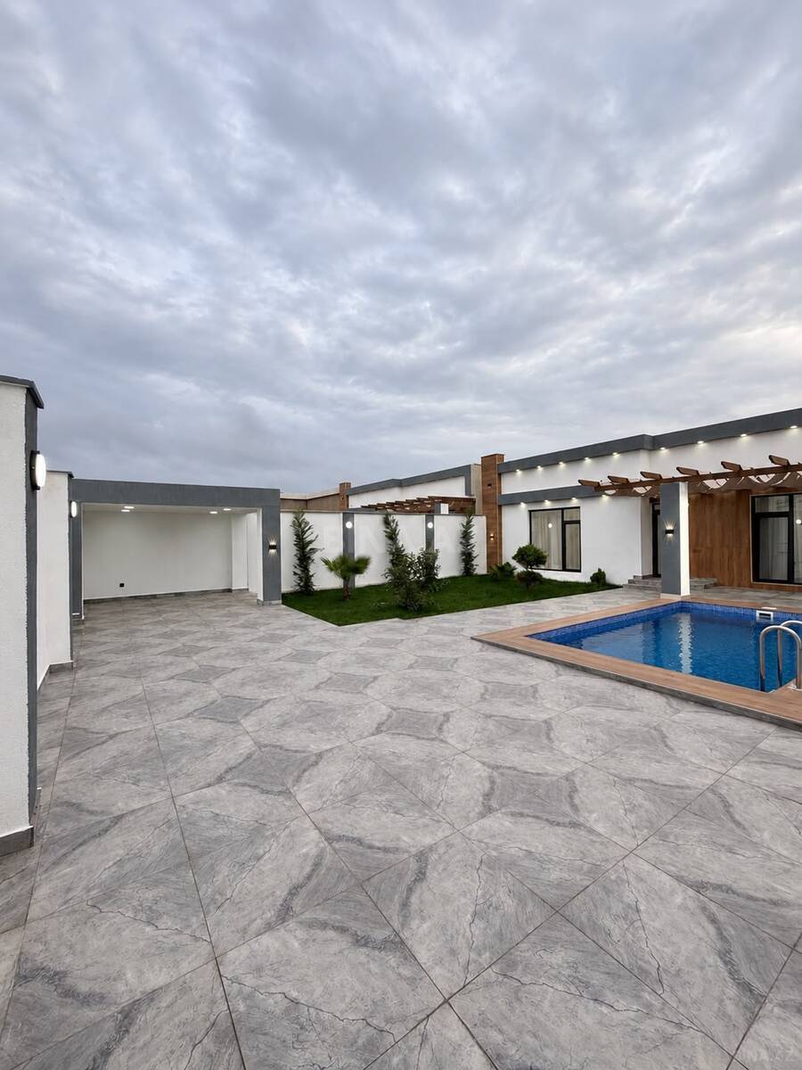 4 otaqlı Həyət evi/Bağ evi, Şüvəlan q., Bakı