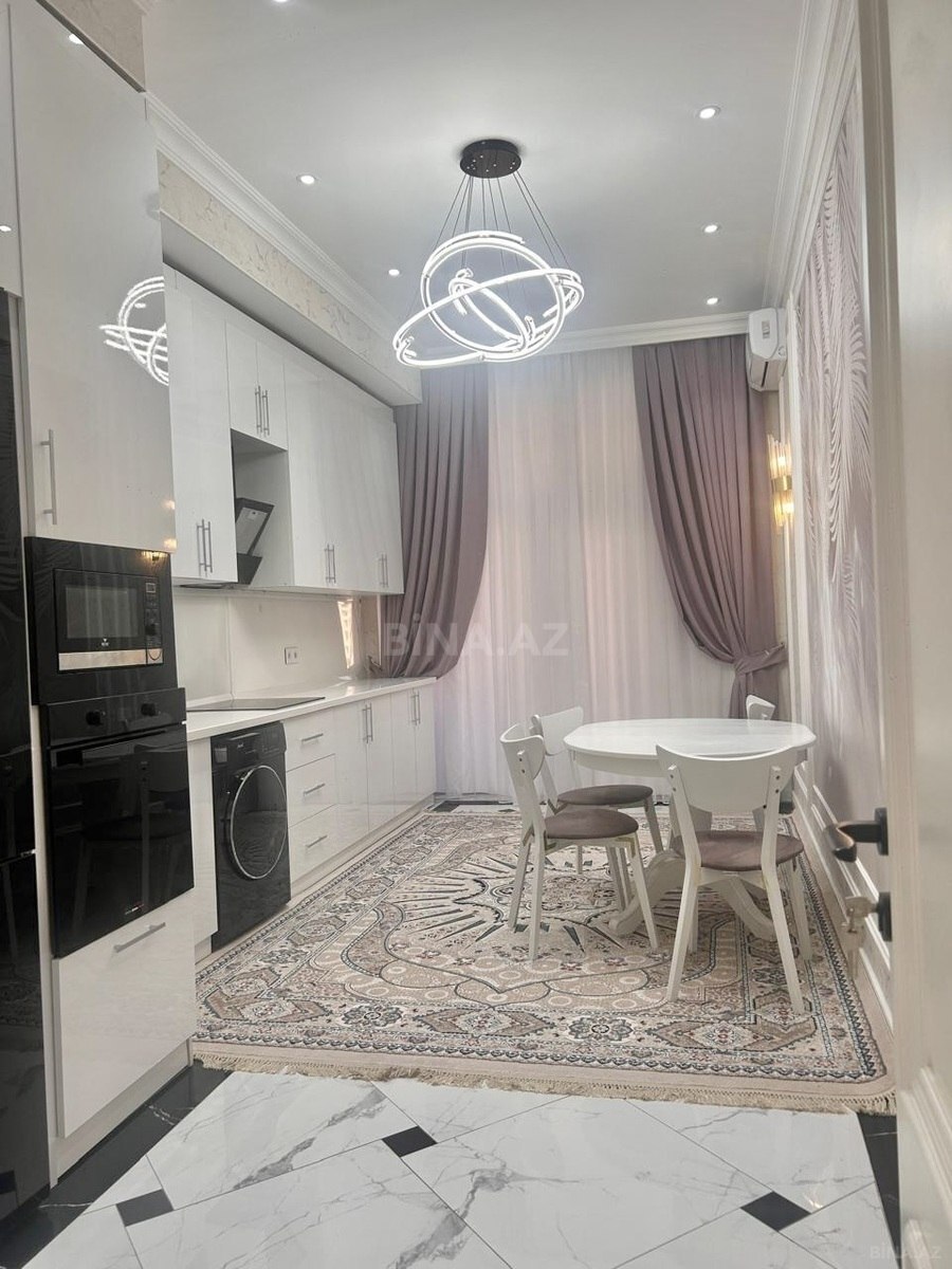 3 otaqlı Yeni tikili, 28 May m., Bakı
