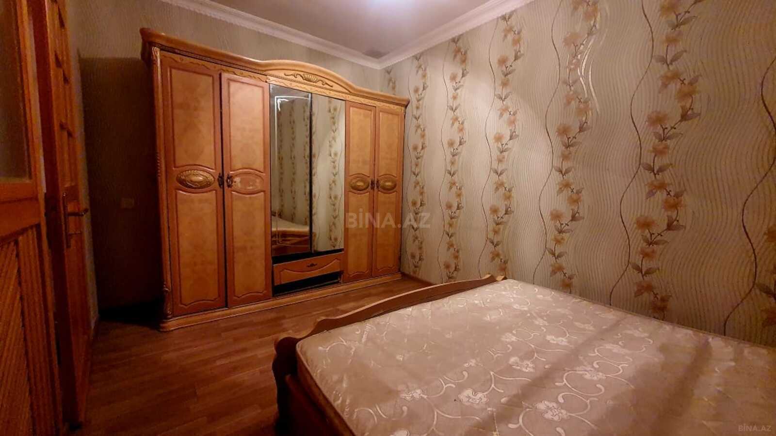 2 otaqlı Həyət evi/Bağ evi, Qaraçuxur q., Bakı