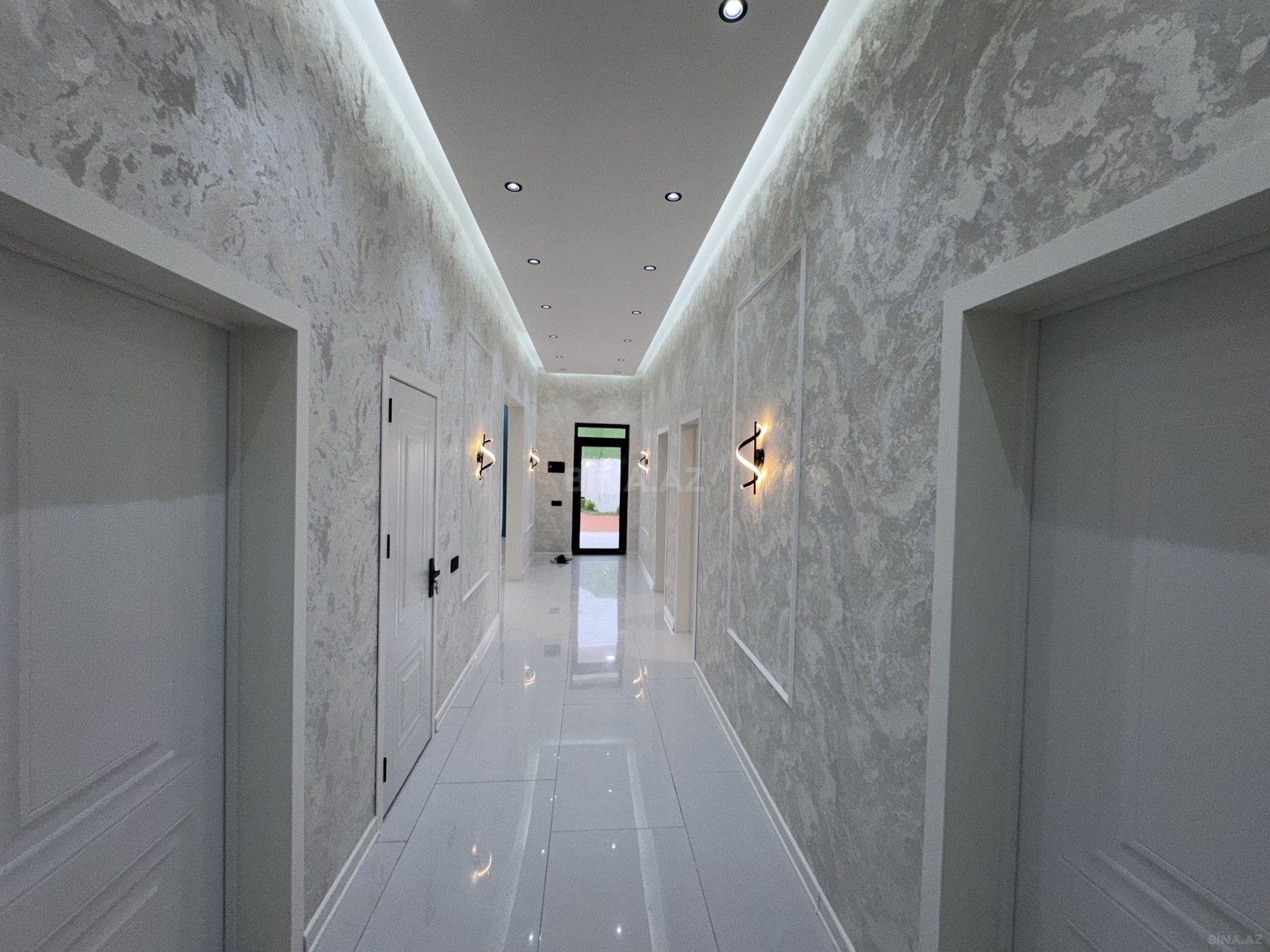 4 otaqlı Həyət evi/Bağ evi, Şüvəlan q., Bakı