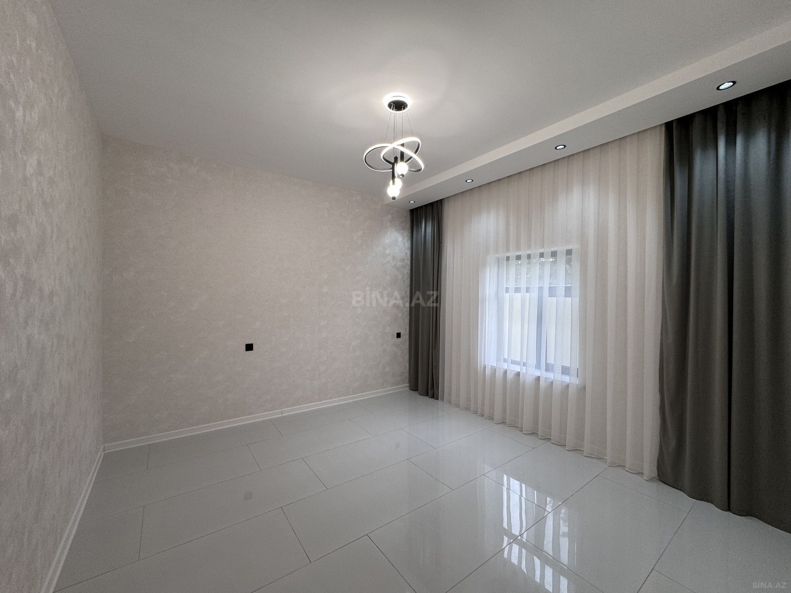4 otaqlı Həyət evi/Bağ evi, Şüvəlan q., Bakı