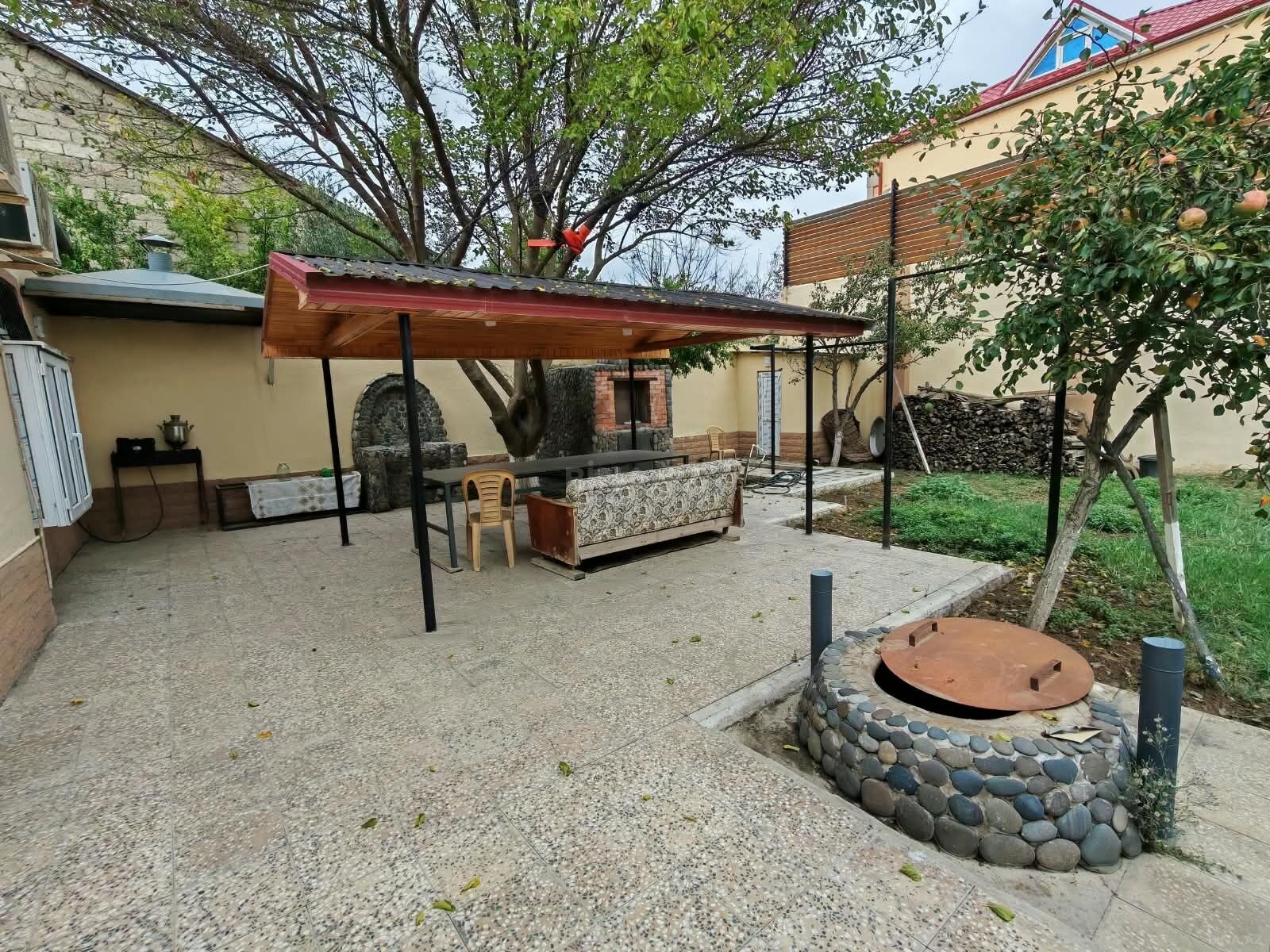 5 otaqlı Həyət evi/Bağ evi, Savalan q., Bakı