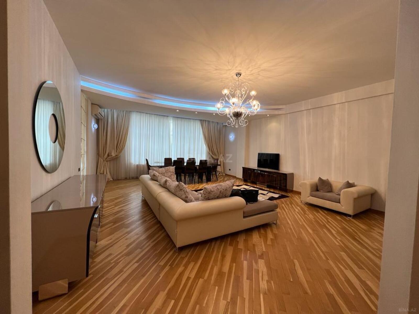 4 otaqlı Yeni tikili, 28 May m., Bakı