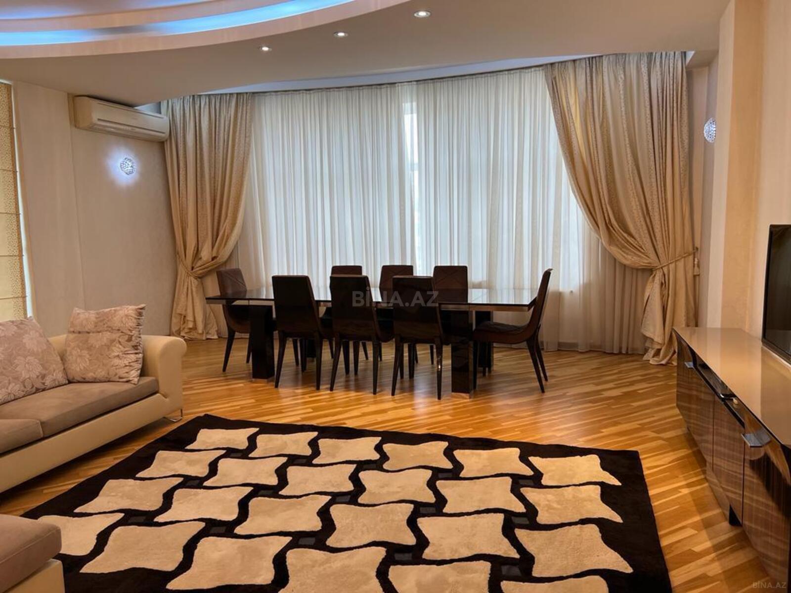 4 otaqlı Yeni tikili, 28 May m., Bakı