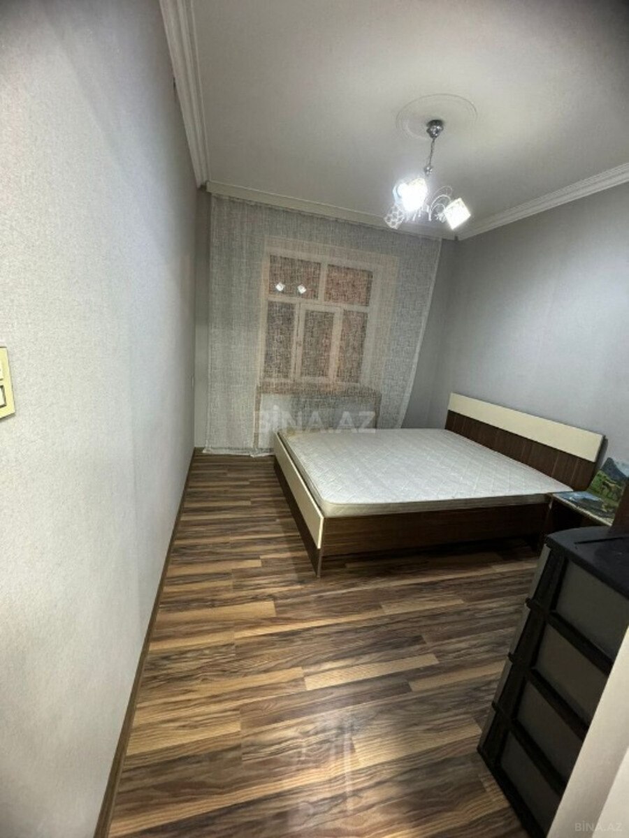2 otaqlı Köhnə tikili, Xalqlar Dostluğu m., Bakı