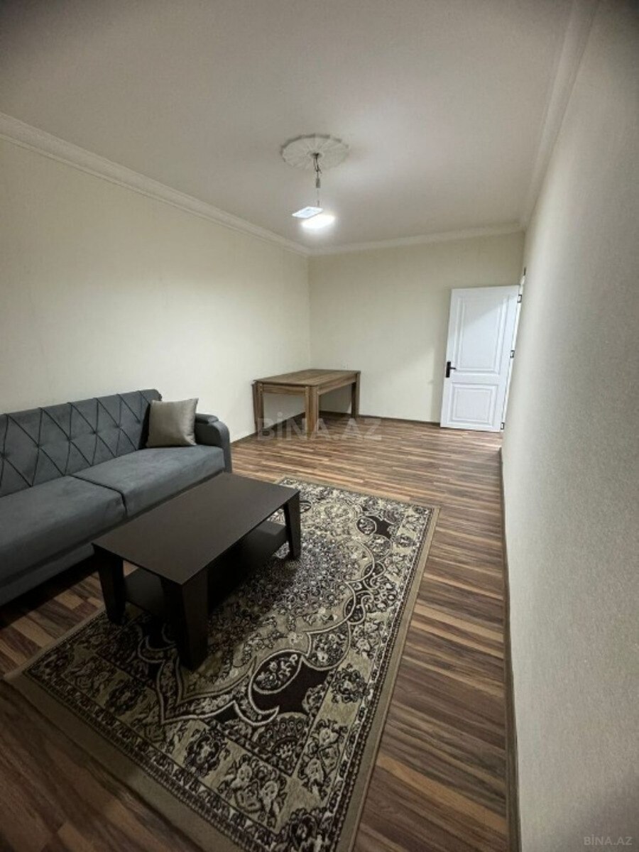 2 otaqlı Köhnə tikili, Xalqlar Dostluğu m., Bakı