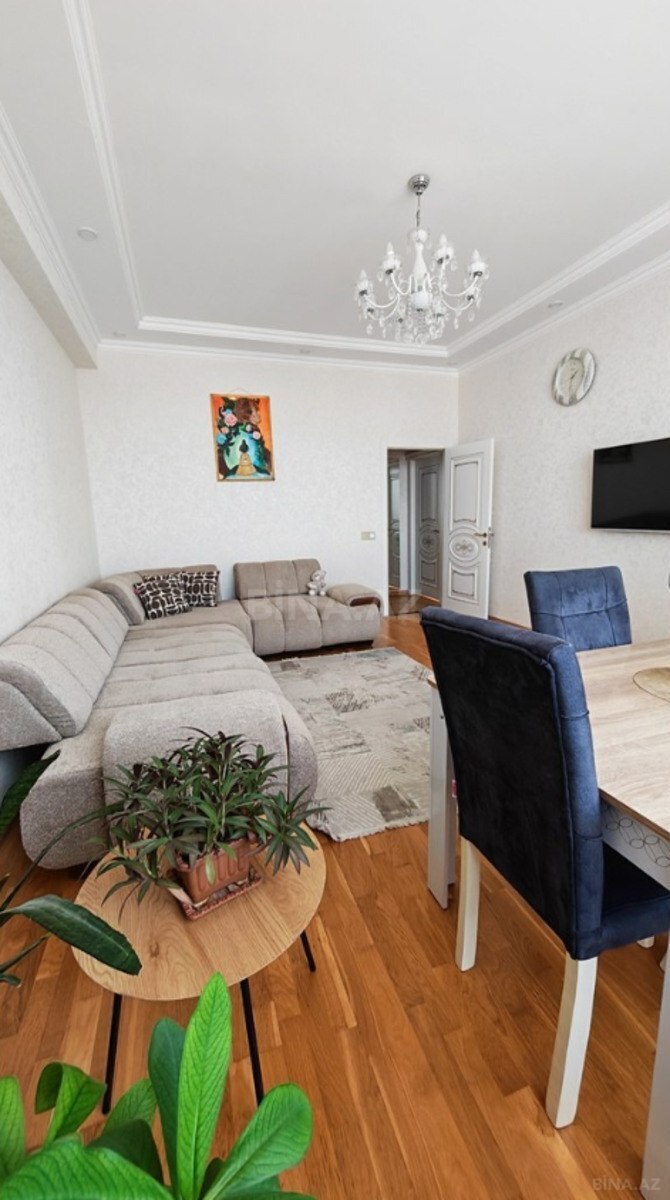 3 otaqlı Yeni tikili, Qara Qarayev m., Bakı