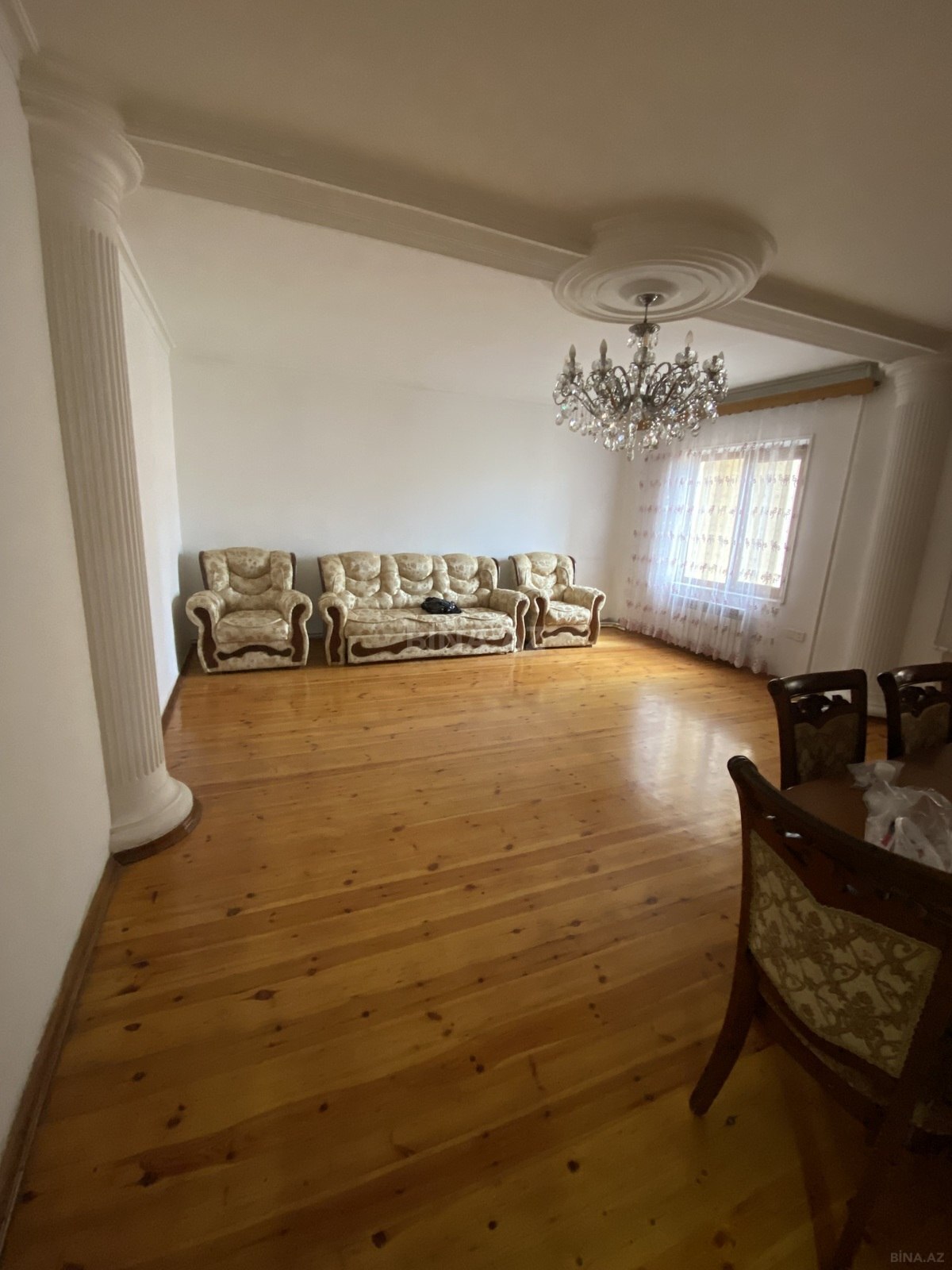 4 otaqlı Köhnə tikili, İnşaatçılar m., Bakı