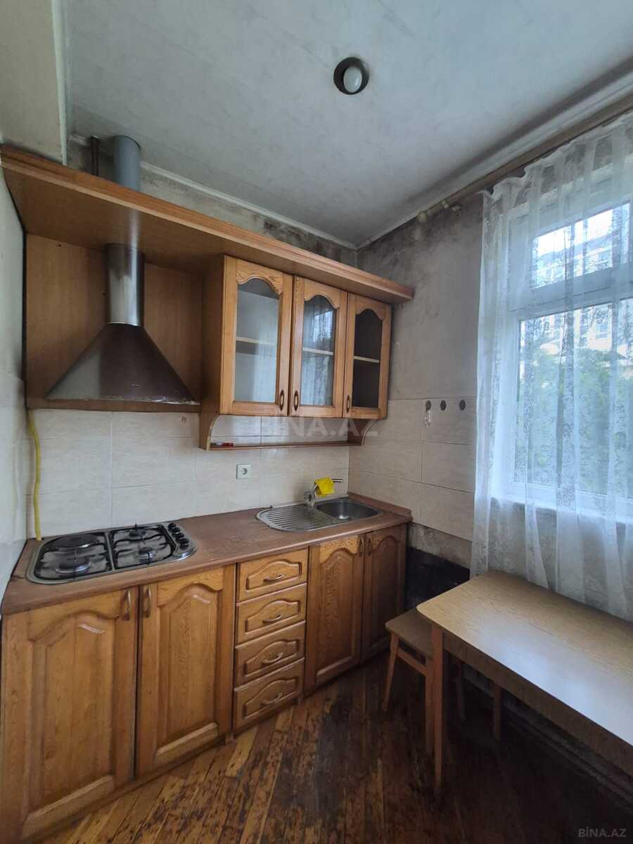 3 otaqlı Köhnə tikili, Nəsimi r., Bakı