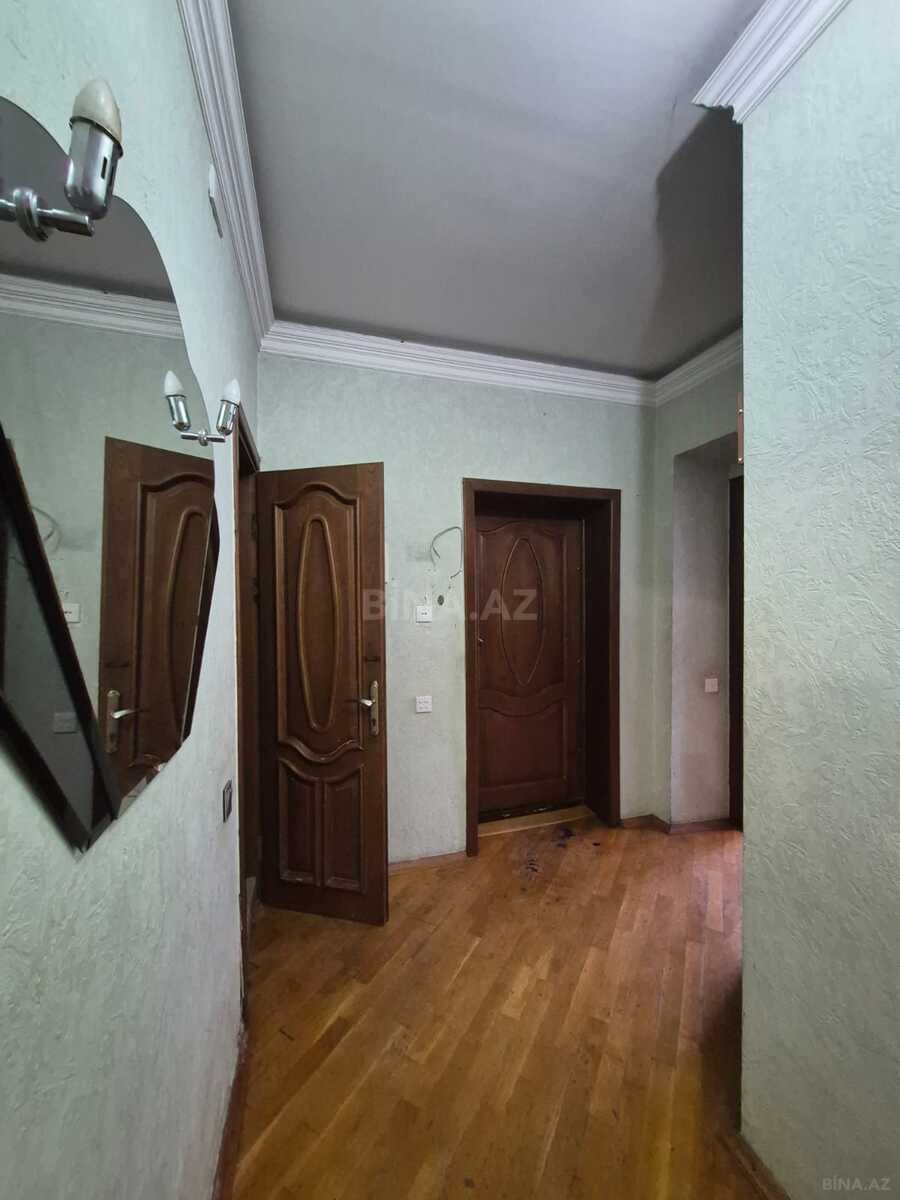 3 otaqlı Köhnə tikili, Nəsimi r., Bakı
