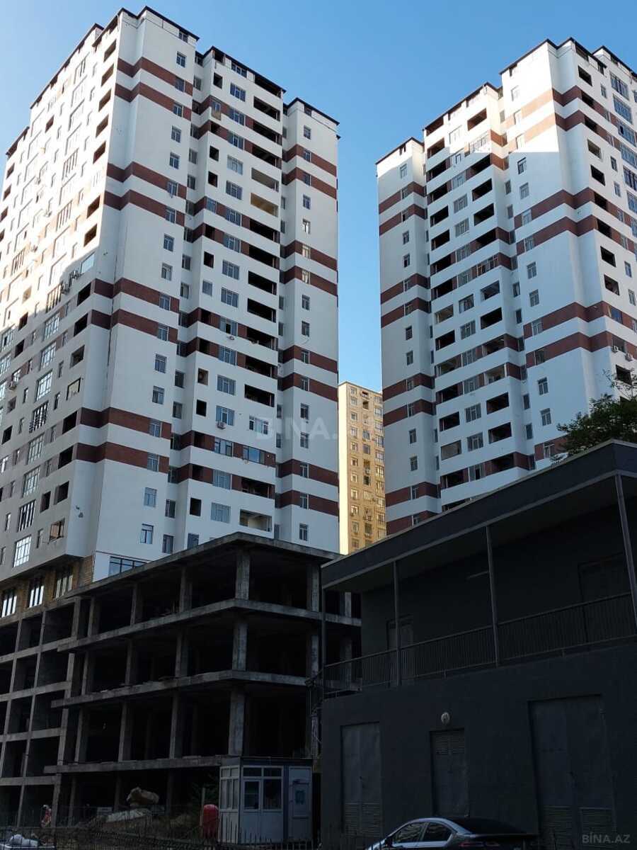 4 otaqlı Yeni tikili, İnşaatçılar m., Bakı